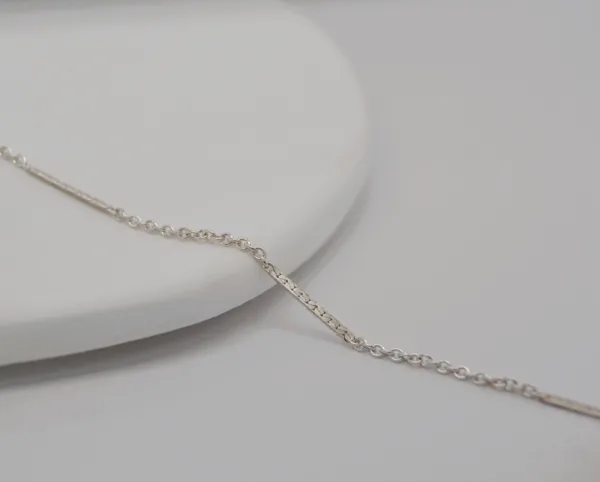 Cable Chain With Bar Sterling Silver