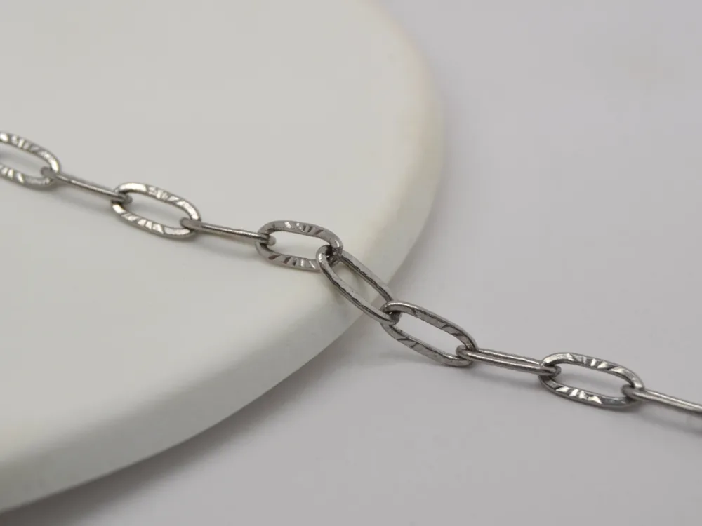 Stainless Steel Patterned Chain