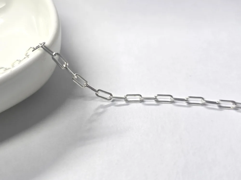 Small Diamond Cut Paperclip
