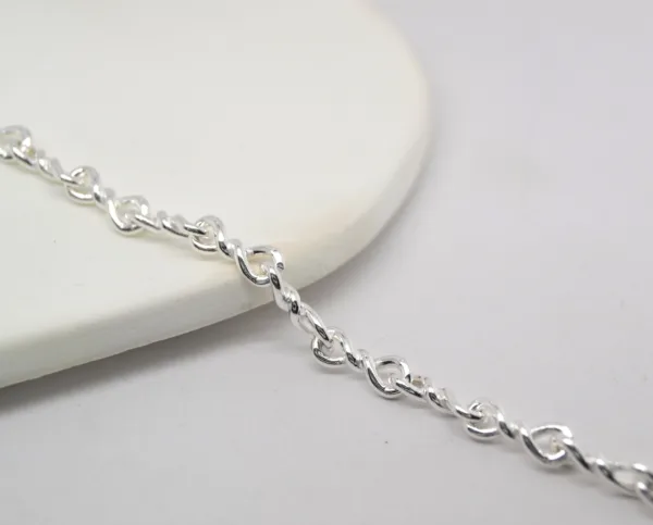 Figure Eight Silver Chain